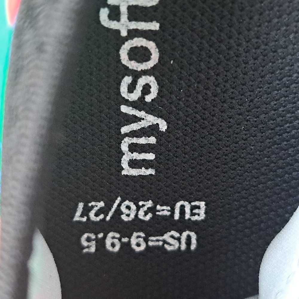 New Beach Water Shoes Quick Dry Non Slip Boys Lightweight Slip On Dinosaur. - Picture 6 of 7